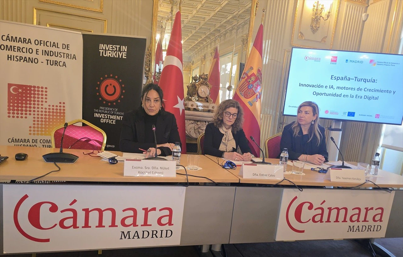 İspanyol İş İnsanları Türkiye'de Yapay Zeka Fırsatlarını İnceliyor