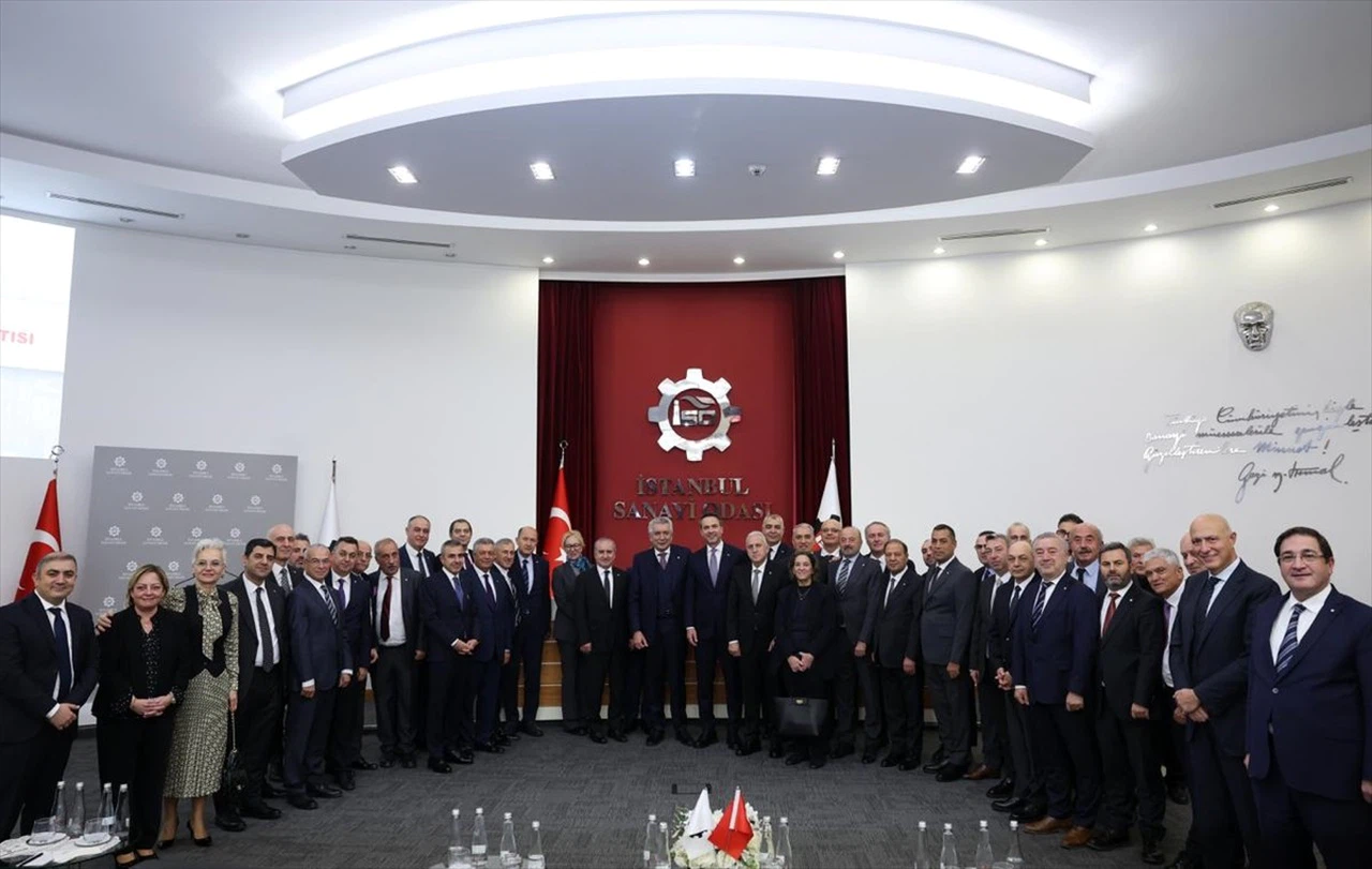 Türkiye'nin Yenilenebilir Enerji Hedefleri ve Ekonomi Üzerindeki Etkileri