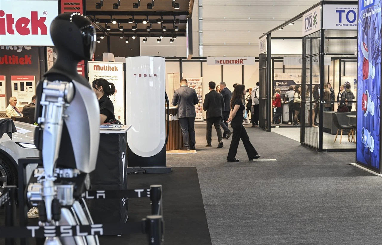 ELF 2025 Fuarı 60 Ülkeden Katılımcıyla Kapılarını Açtı