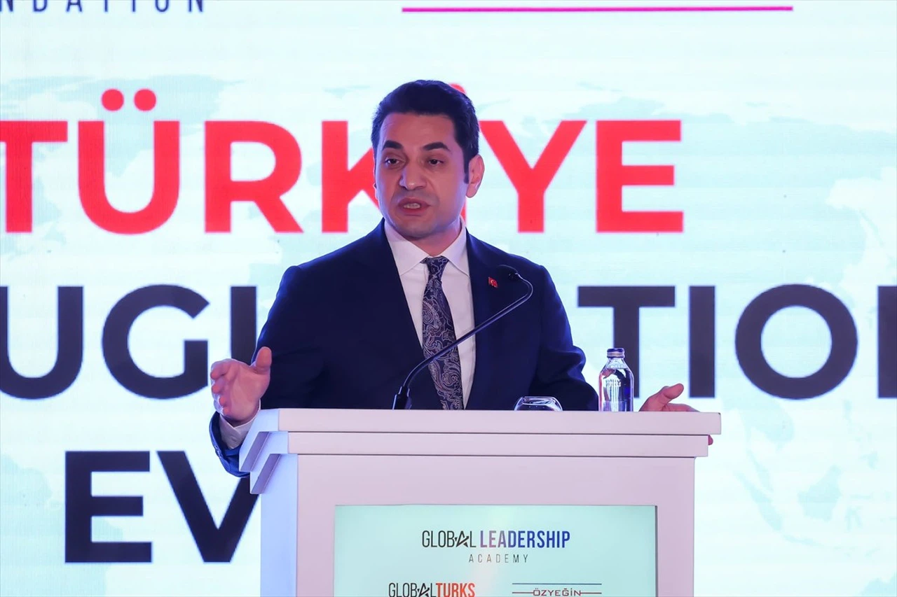 Global Turks Vakfı ve Liderlik Akademisi'nin Lansmanı Gerçekleştirildi