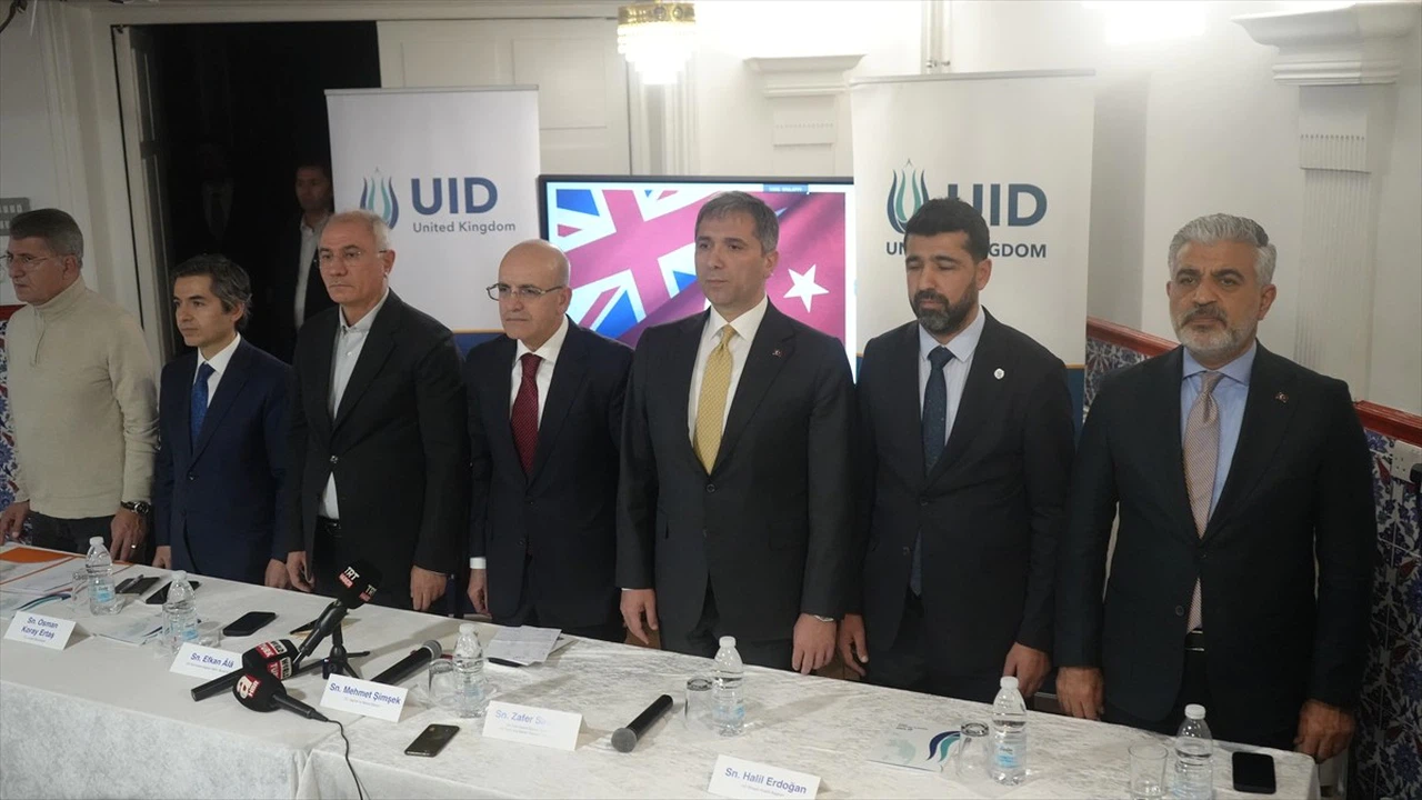 Türkiye Ekonomisinde Yeni Dönem: Hazine ve Maliye Bakanı Şimşek'in Açıklamaları