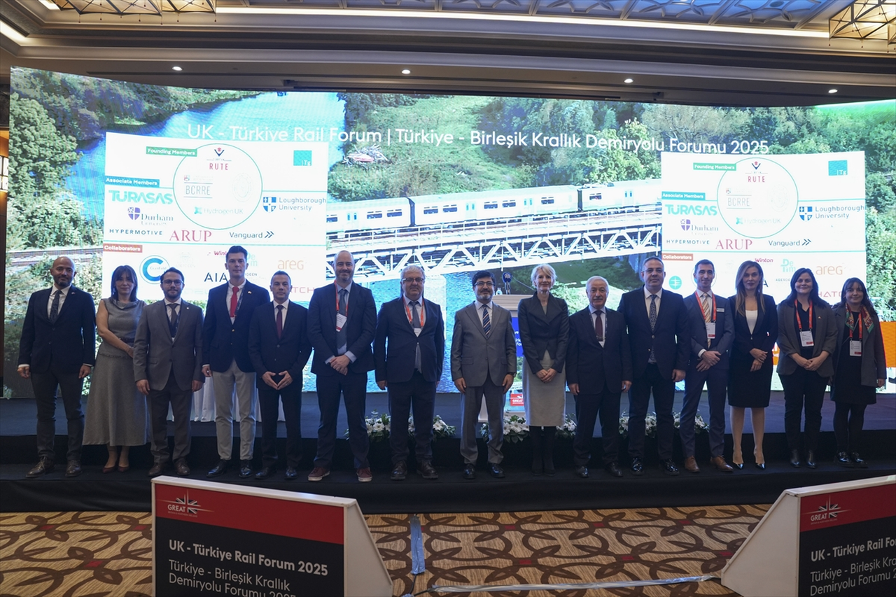 "Türkiye-Birleşik Krallık Demir Yolu Forumu" Ankara'da gerçekleştirildi