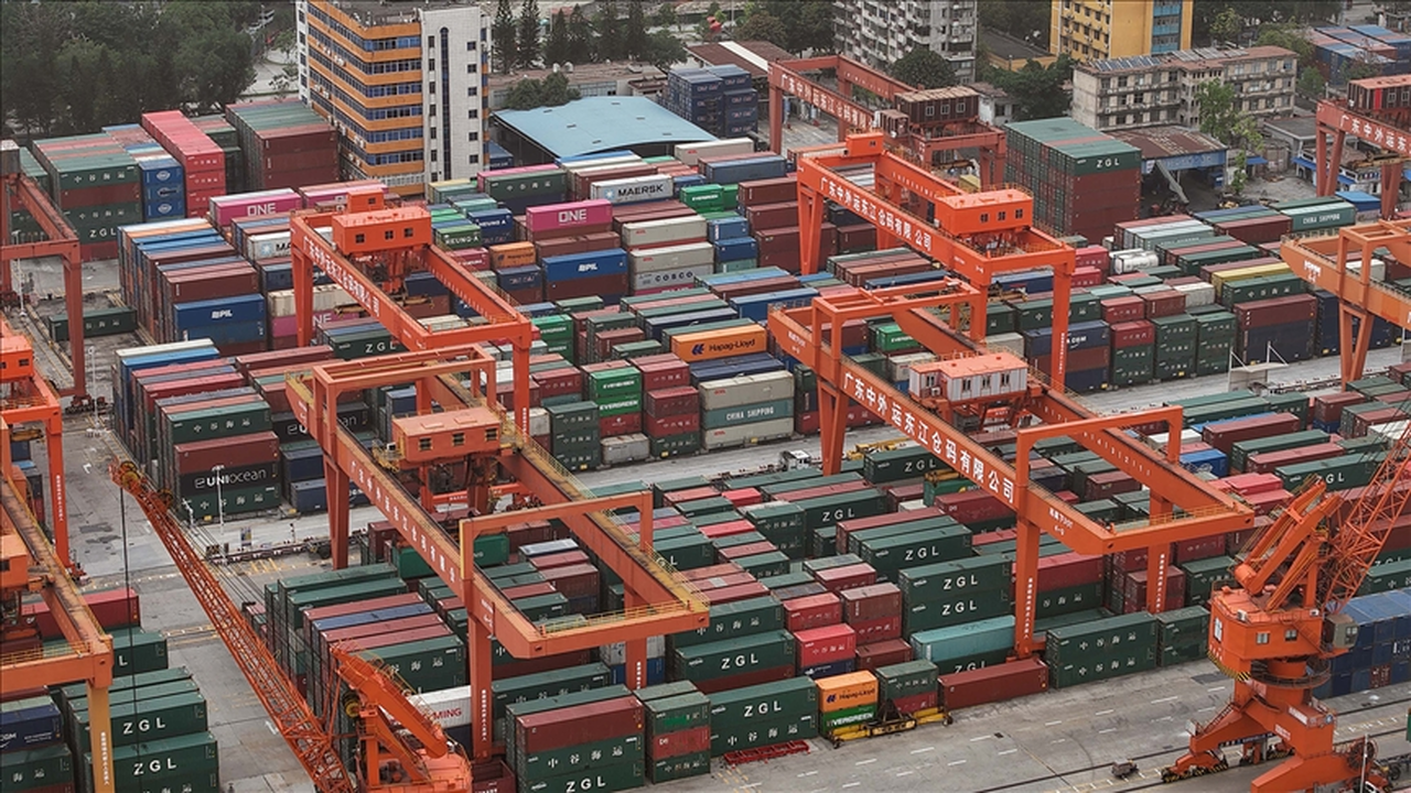 Çin, Almanya'nın ticaret ortakları arasında ilk sıradaki yerini geri aldı