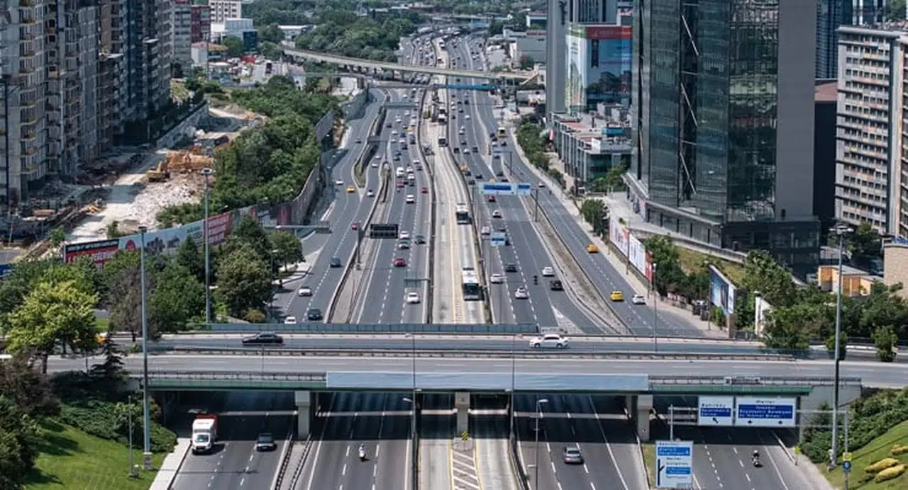 Kara yollarında durum