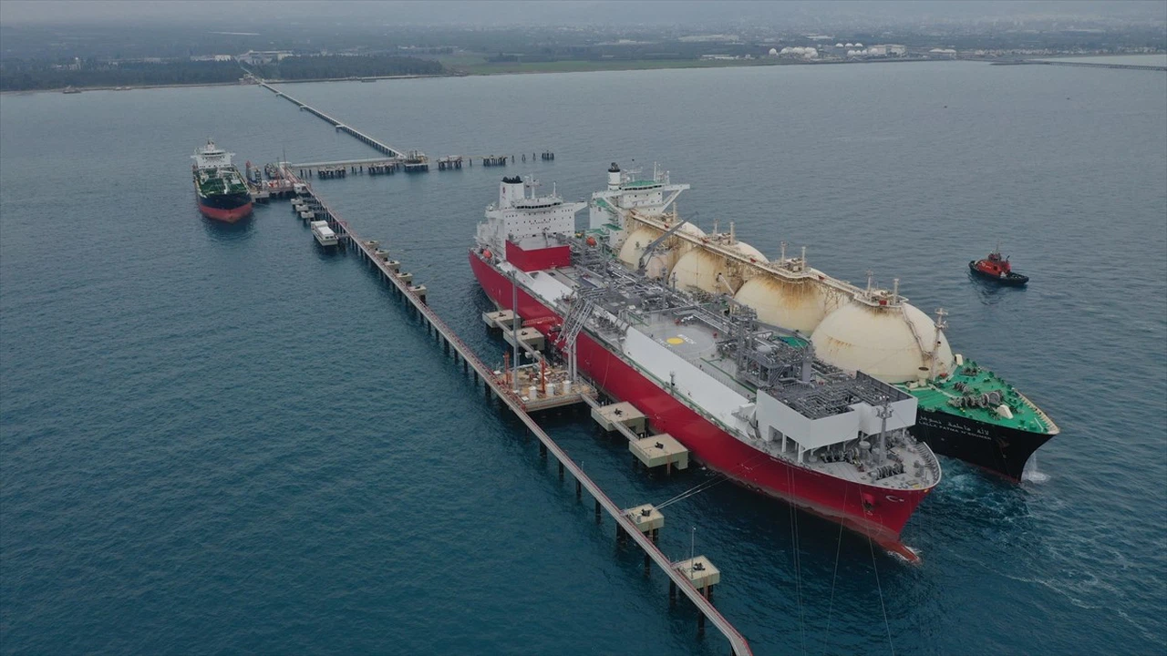 Ertuğrul Gazi FSRU, Türkiye'nin Enerji Güvenliğine Katkıda Bulundu