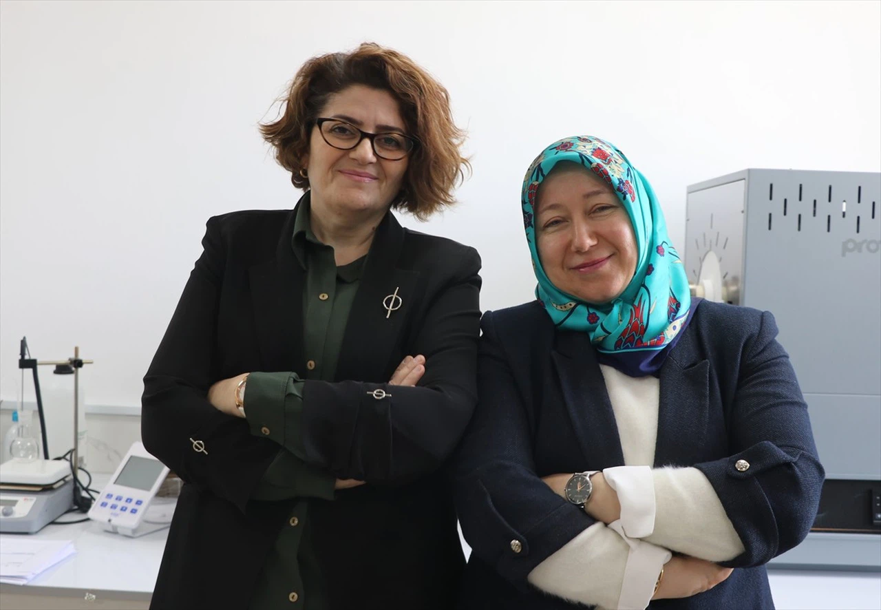 Yozgat Bozok Üniversitesi'nden Aktif Karbon ve Grafen Üretimi