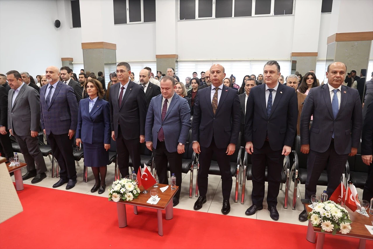 Gaziantep'te 12. PENTEX Penye, Tekstil ve Teknolojileri Fuarı Başladı