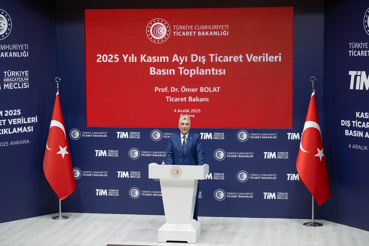 Ticaret Bakanı Ömer Bolat, kasım ayı dış ticaret verilerini açıkladı