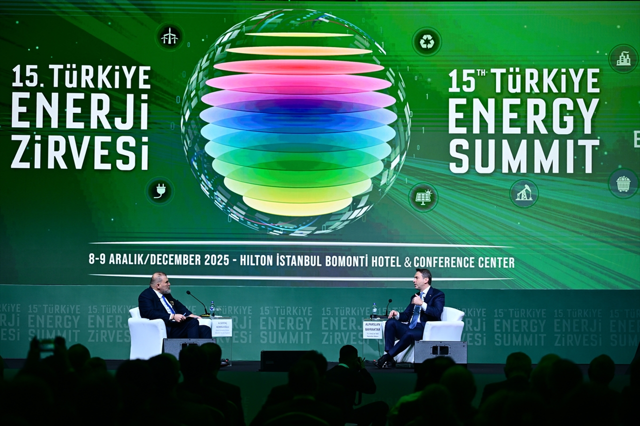 Bayraktar, Türkiye'nin 10 milyar metreküp gaz ihraç kapasitesi bulunduğunu bildirdi