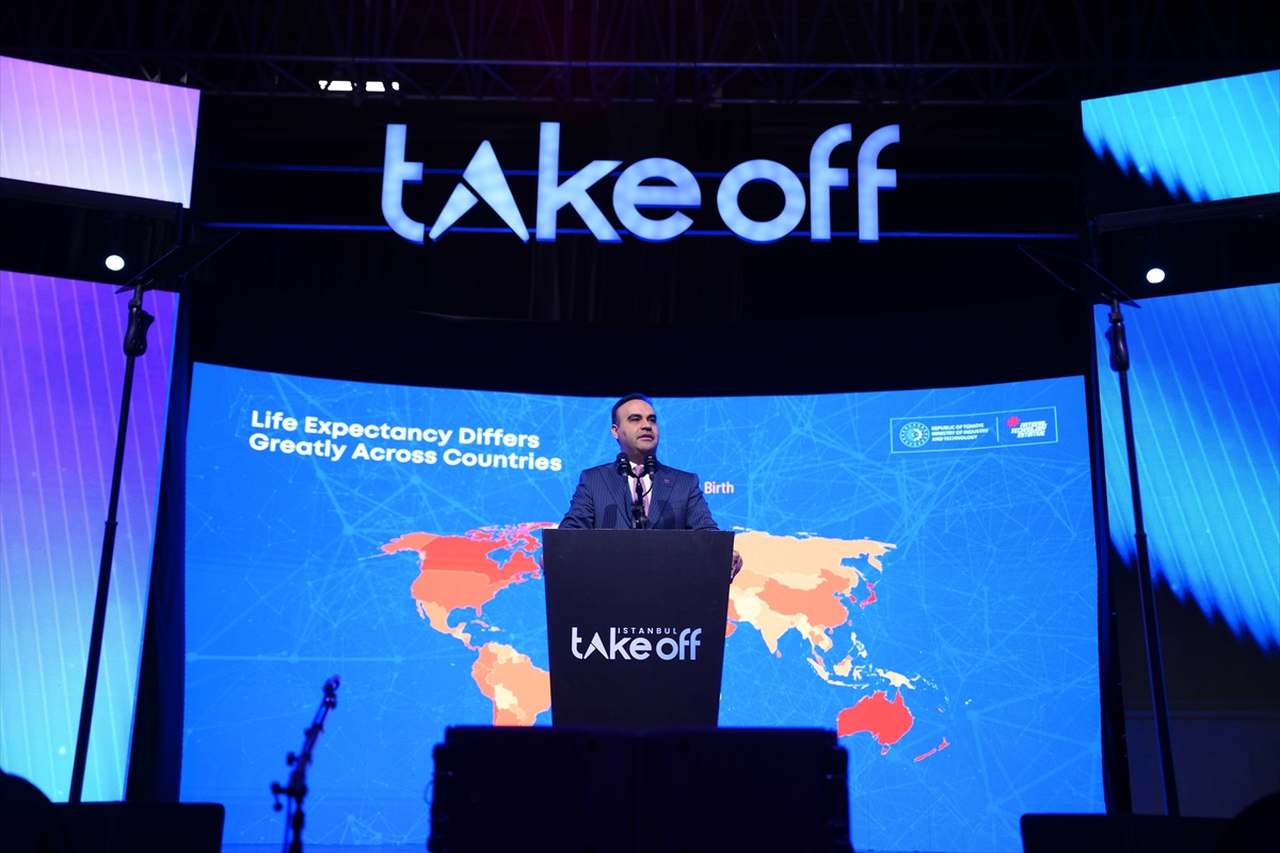 Sanayi ve Teknoloji Bakanı Kacır, Take Off İstanbul'un açılışında konuştu