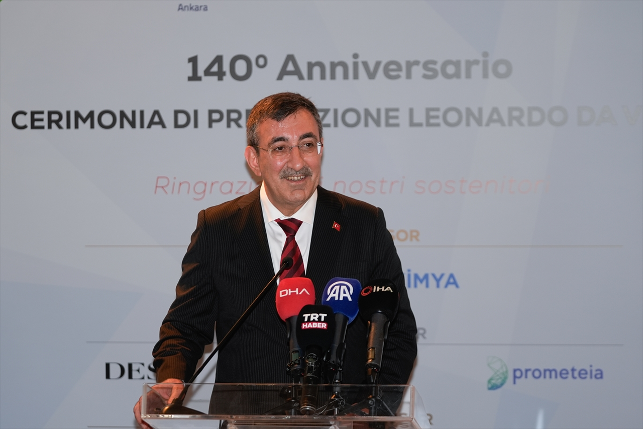 Cumhurbaşkanı Yardımcısı Yılmaz, Leonardo da Vinci Ödül Töreni'nde konuştu