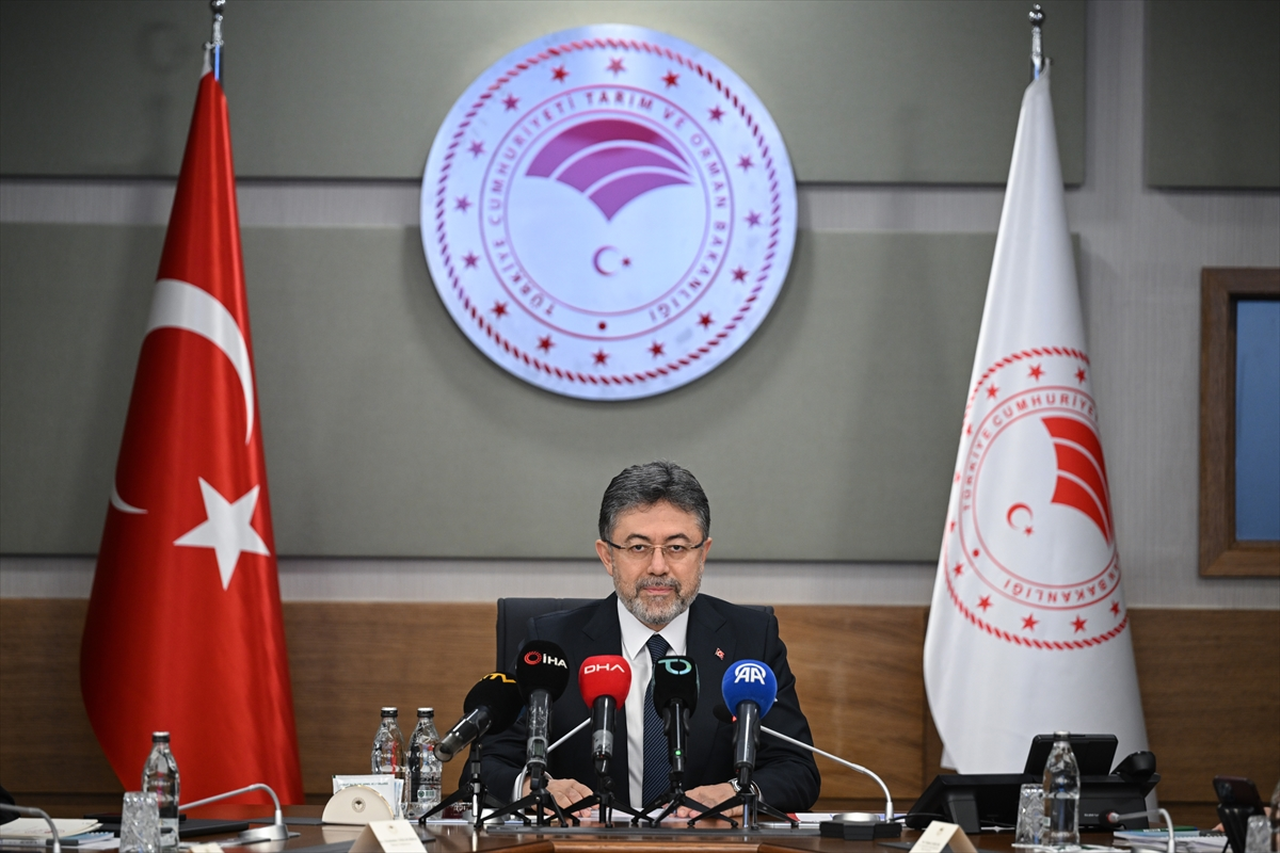 Tarım ve Orman Bakanı Yumaklı, Ulusal Su Kurulunun 5'inci toplantısında konuştu