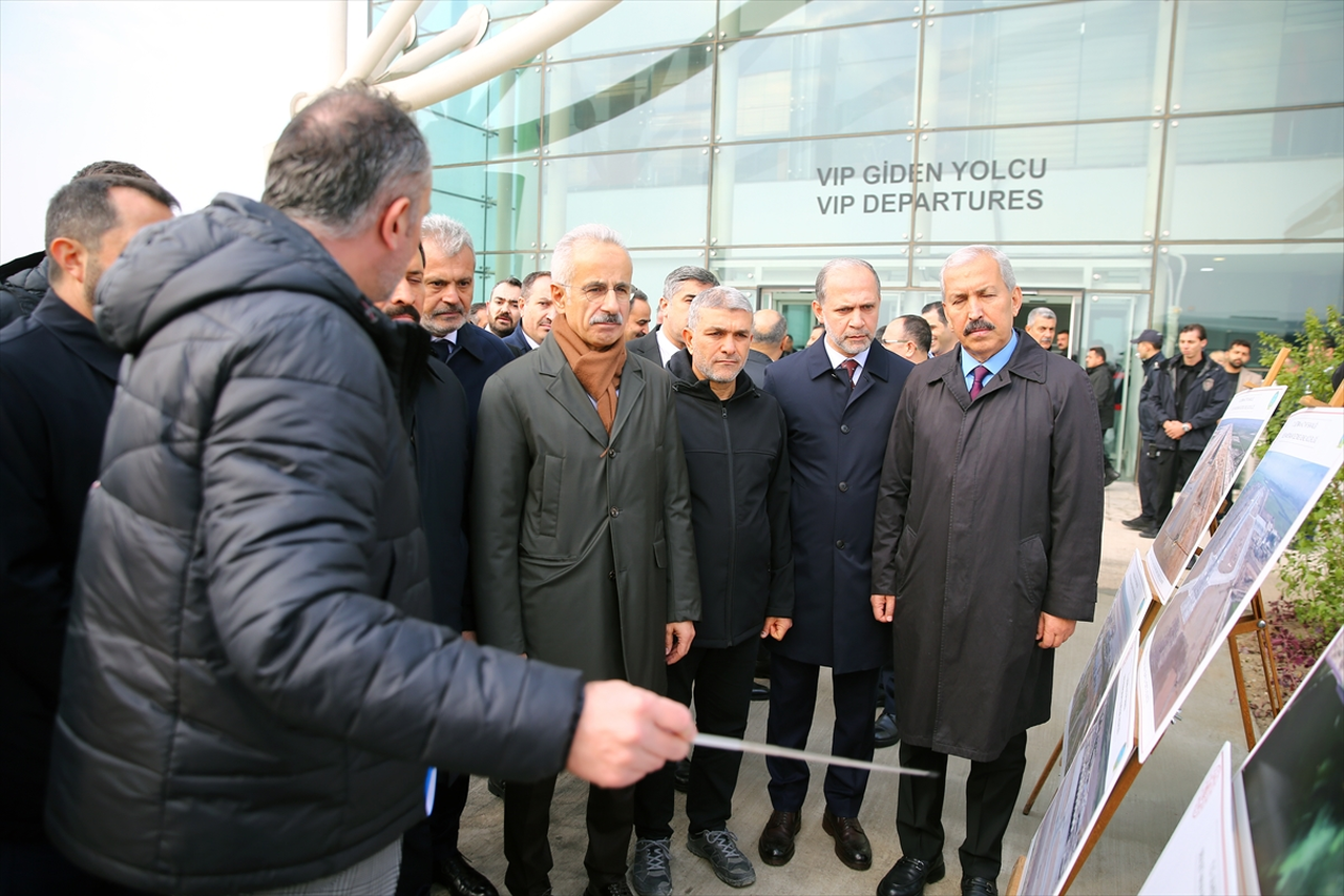 Hatay Havalimanı'ndaki çalışmaların 2026 yılında tamamlanması hedefleniyor