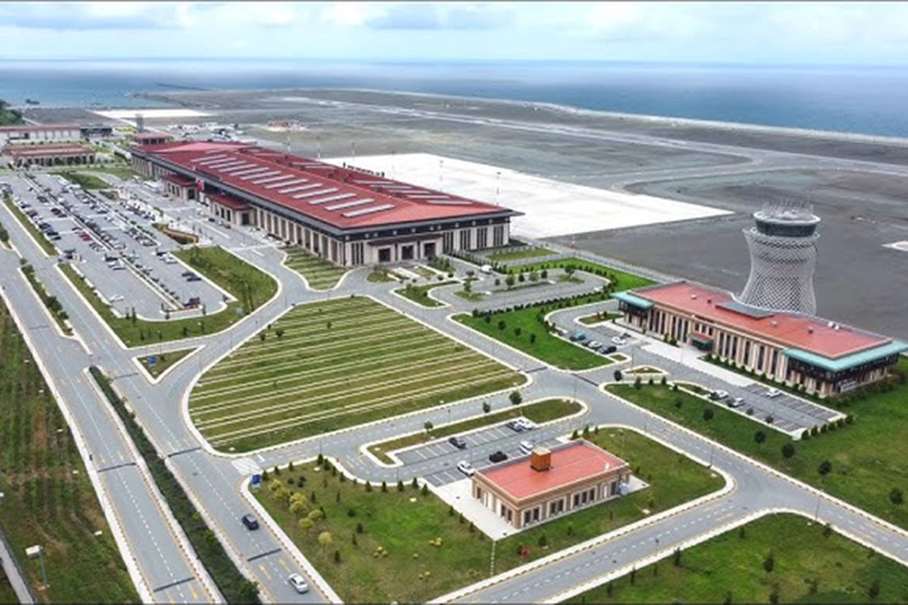 Rize-Artvin Havalimanı'nı kasımda 99 bin 528 yolcu kullandı