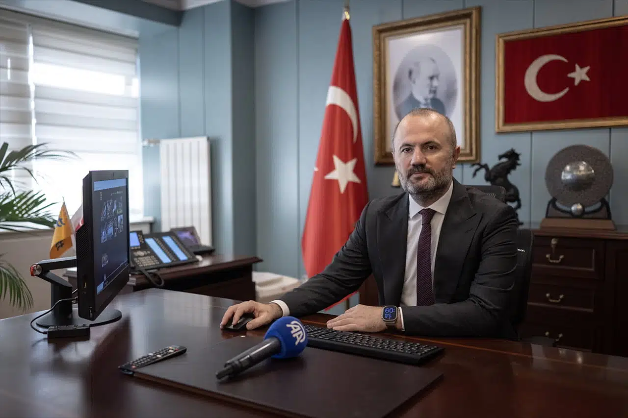 PTT Genel Müdürü Hakan Gülten, Yılın Kareleri Oylamasına Katıldı