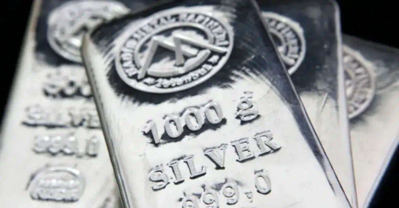 Gümüşün onsu rekorunu 103 doların üzerine çıkardı