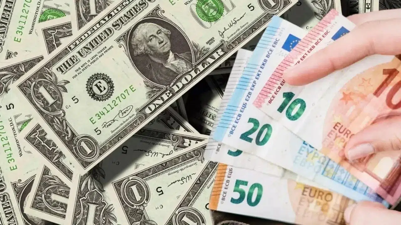 Serbest piyasada döviz açılış fiyatları