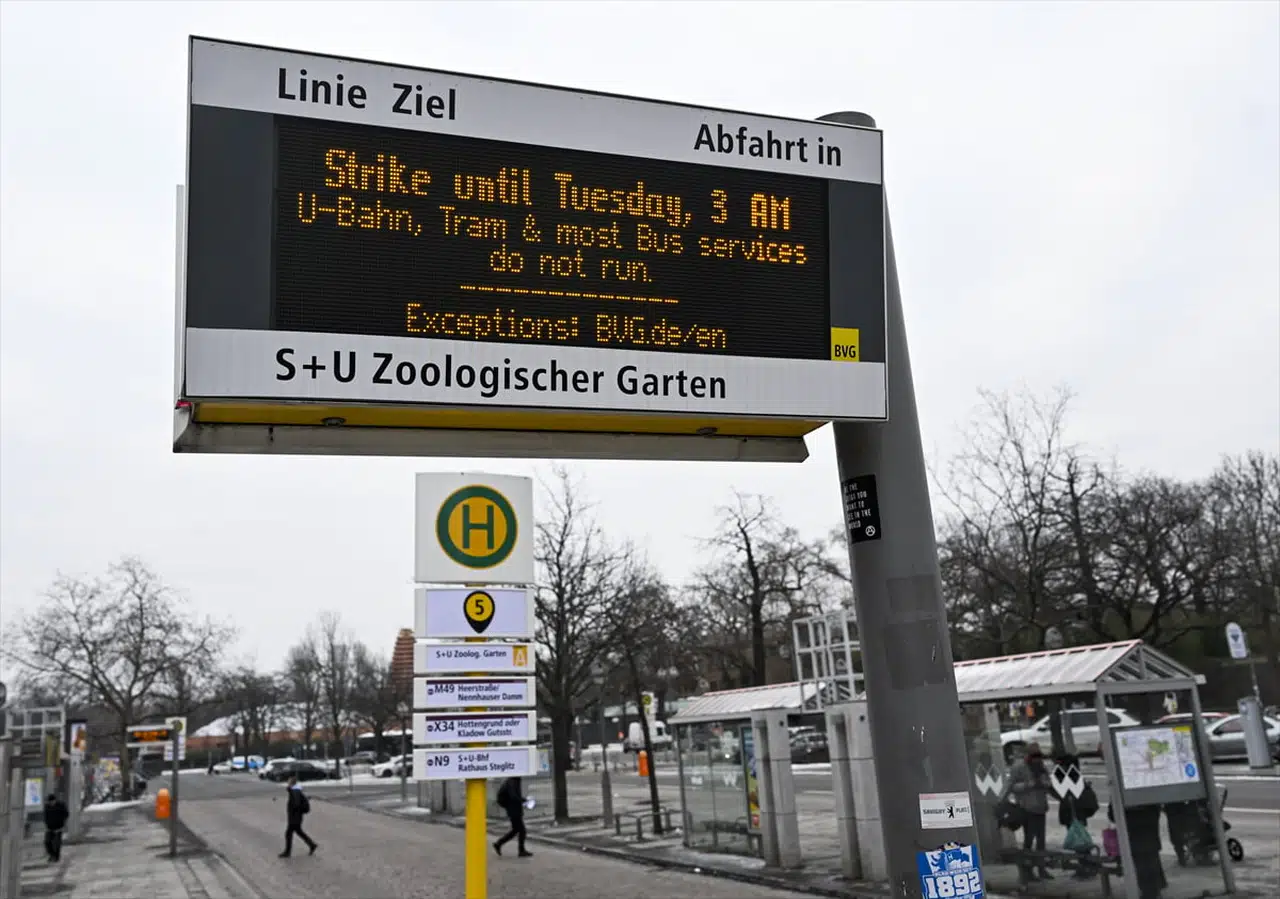 Almanya'da Toplu Ulaşımda Grev Krizi