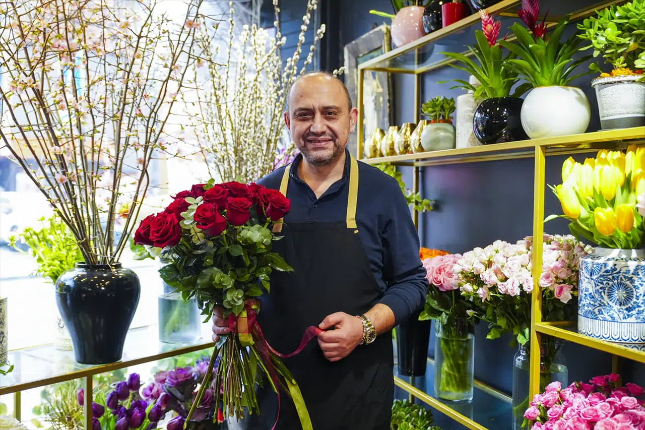 Sevgililer Günü İçin Çiçekçilerde Yoğun Hazırlık