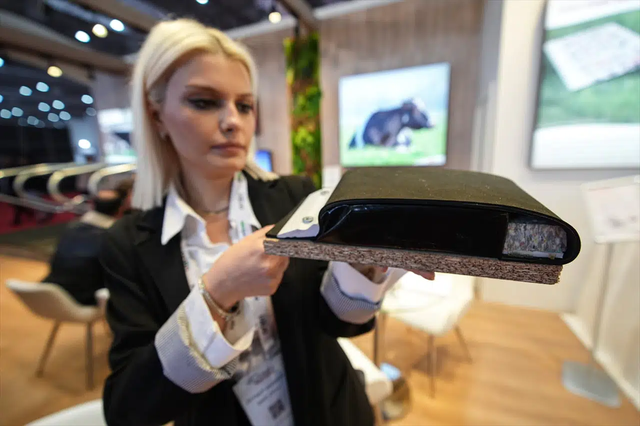 İnekler İçin Yenilikçi Ortopedik Yatak