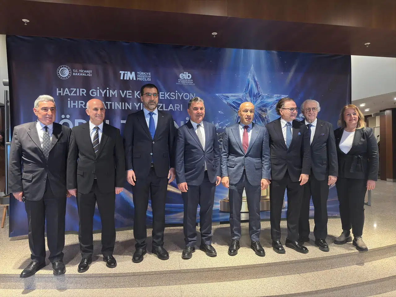 Ege Bölgesi'nde İhracat Başarıları Ödüllendirildi