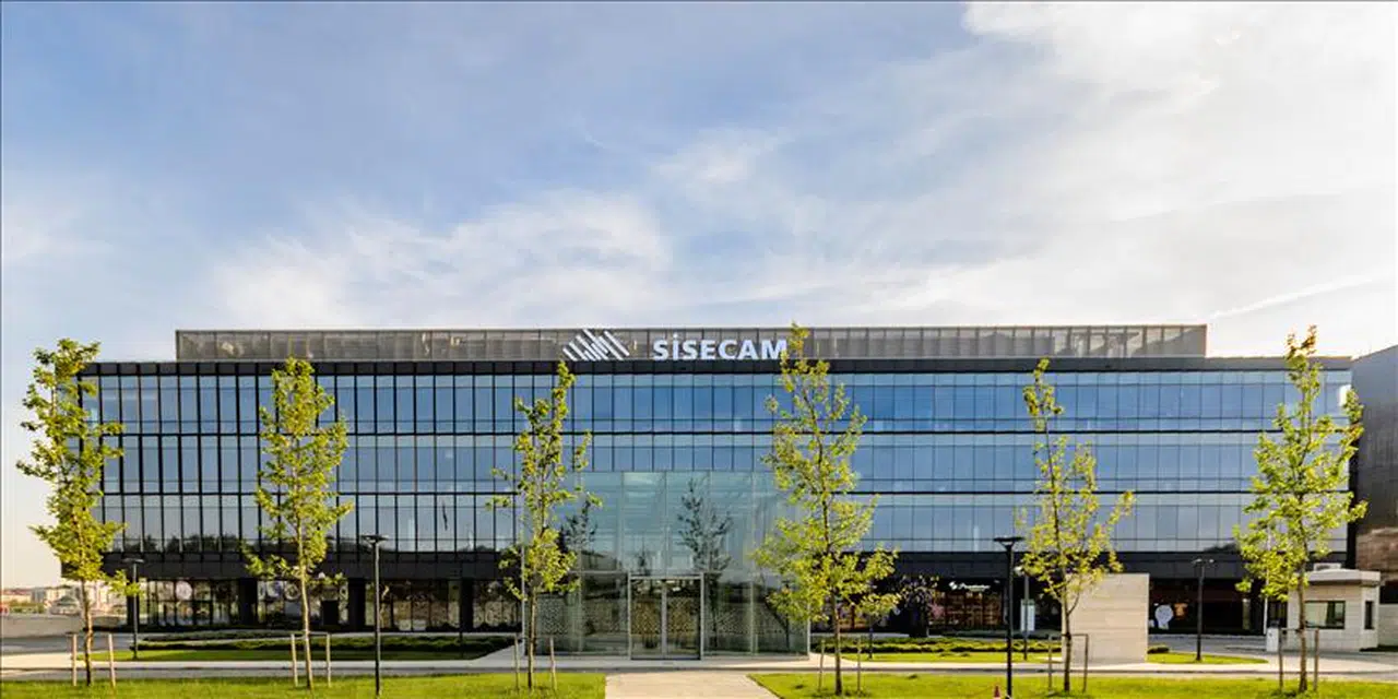 Şişecam ZEvRA projesi için güneş enerjili tavan camı geliştirecek