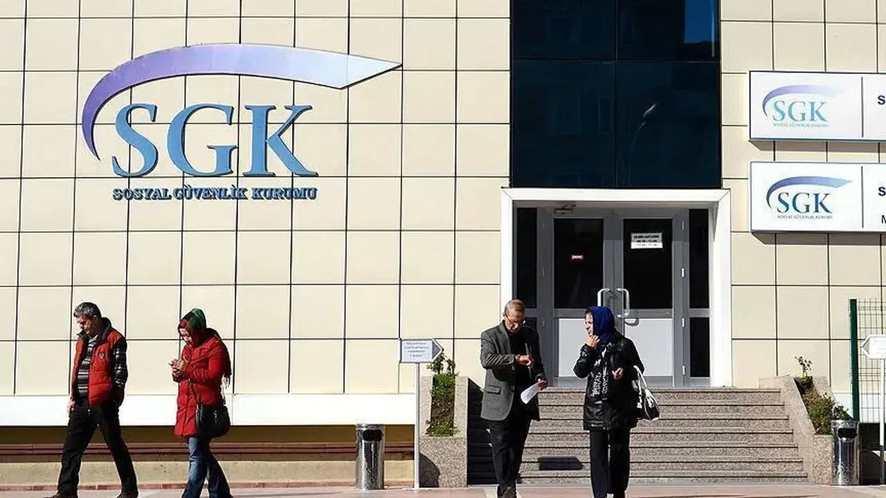 SGK’dan kayıt dışı istihdama ağır yaptırım! 2025’te milyarlarca liralık ceza kesildi