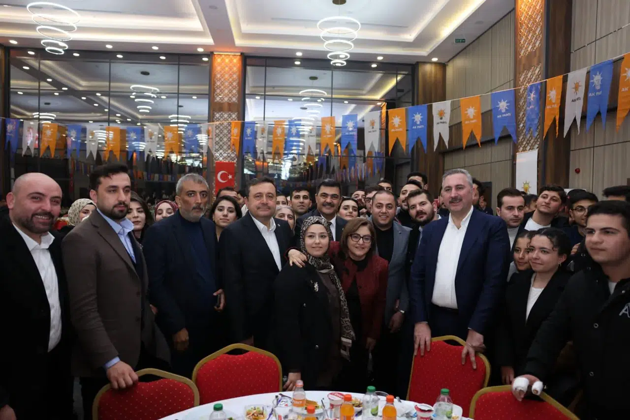 Gaziantep’ten Dev İftar Buluşması: "Bu Sadece Bir Sofra Değil, Bir Vefa Yürüyüşüdür"