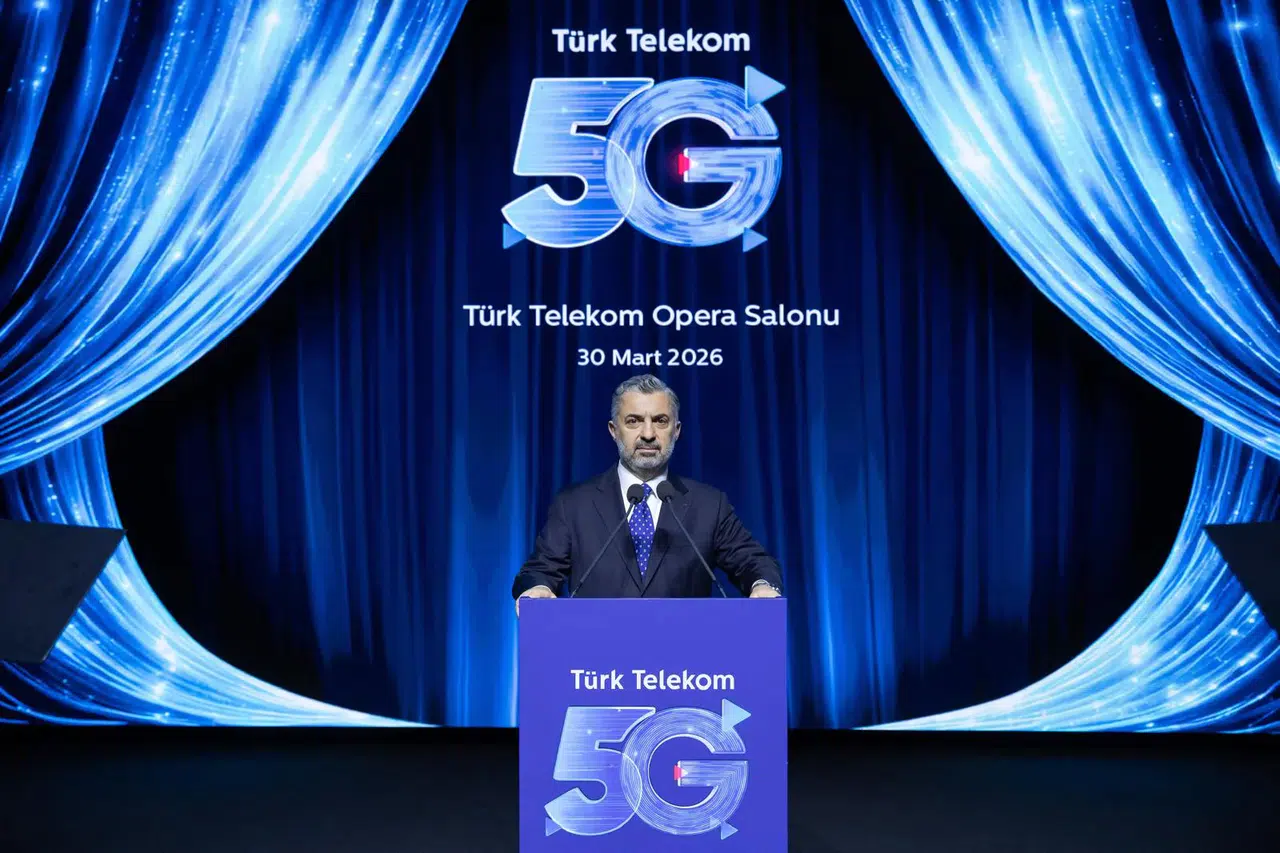 Türk Telekom’dan 5G Vizyonu: AKM’de Hologram Teknolojili Gala Gecesi Düzenlendi!