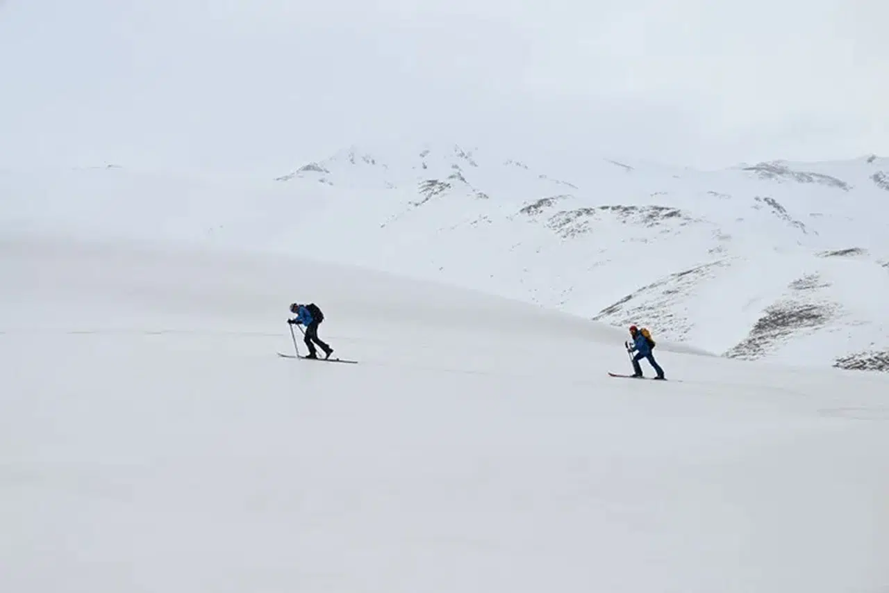 Çat Dağı’nda Uluslararası İlgi: Yabancı Kayakçılar Van’ı Tercih Etti!