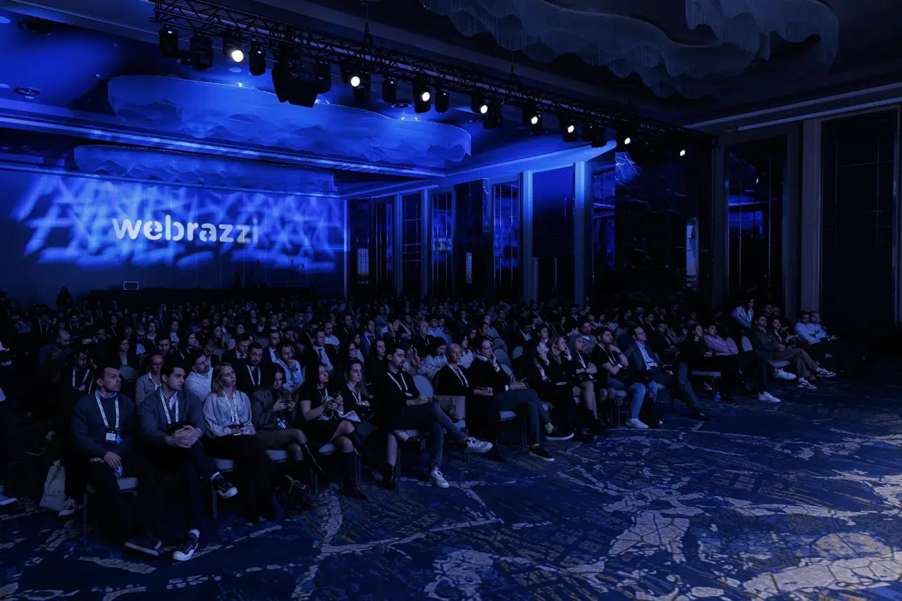 İş dünyasında yapay zeka fırtınası: Webrazzi AI 2026'da gelecek masaya yatırıldı!