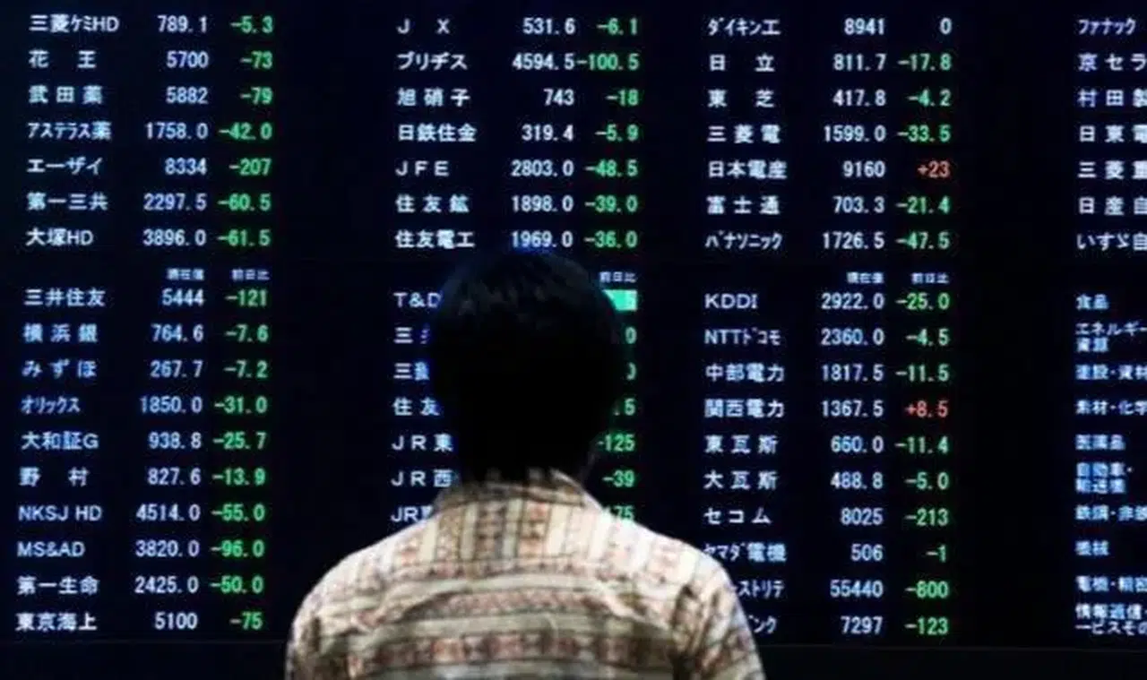 Asya borsaları teknoloji yatırımlarıyla yükselişte: Orta Doğu gerilimi yakından takip ediliyor!