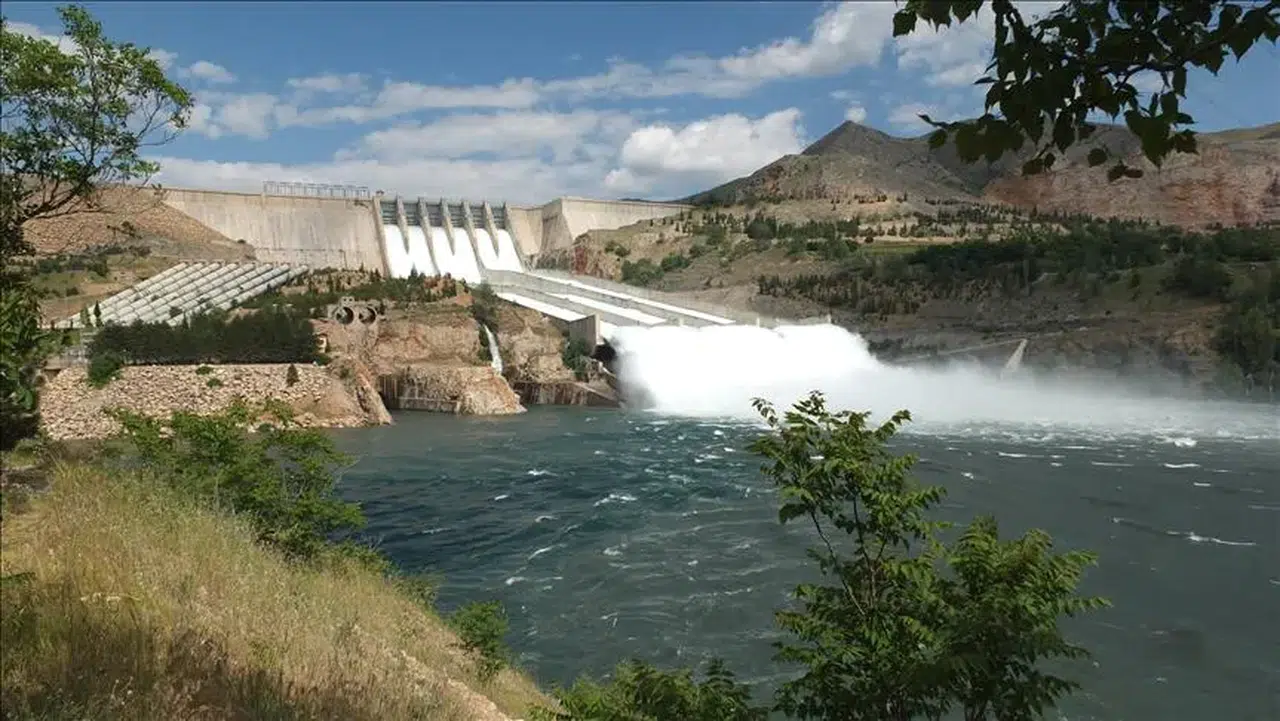 Hidroelektrikte mart ayı rekoru: Üretim geçen yıla göre ikiye katlandı!