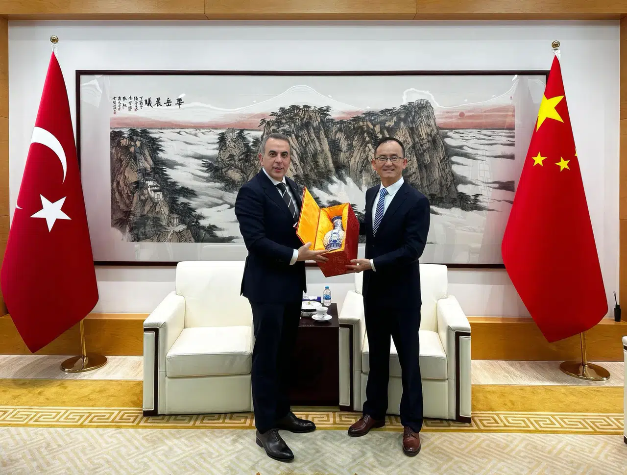 Türkiye-Çin arasında ticari iş birliği fırsatları ele alındı!