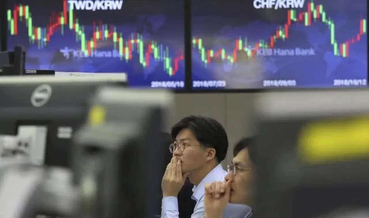 Asya borsalarında teknoloji rallisi: Japonya ve Güney Kore endeksleri rekor seviyeye ulaştı!