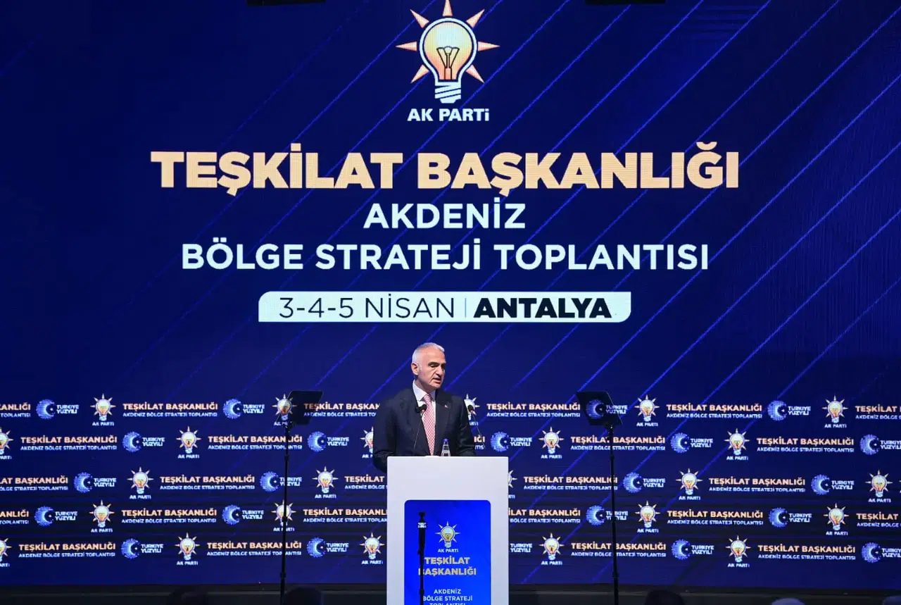 Akdeniz’de yatırım rekoru: Bakan Ersoy tesis sayısındaki 6,5 katlık artışı müjdeledi!