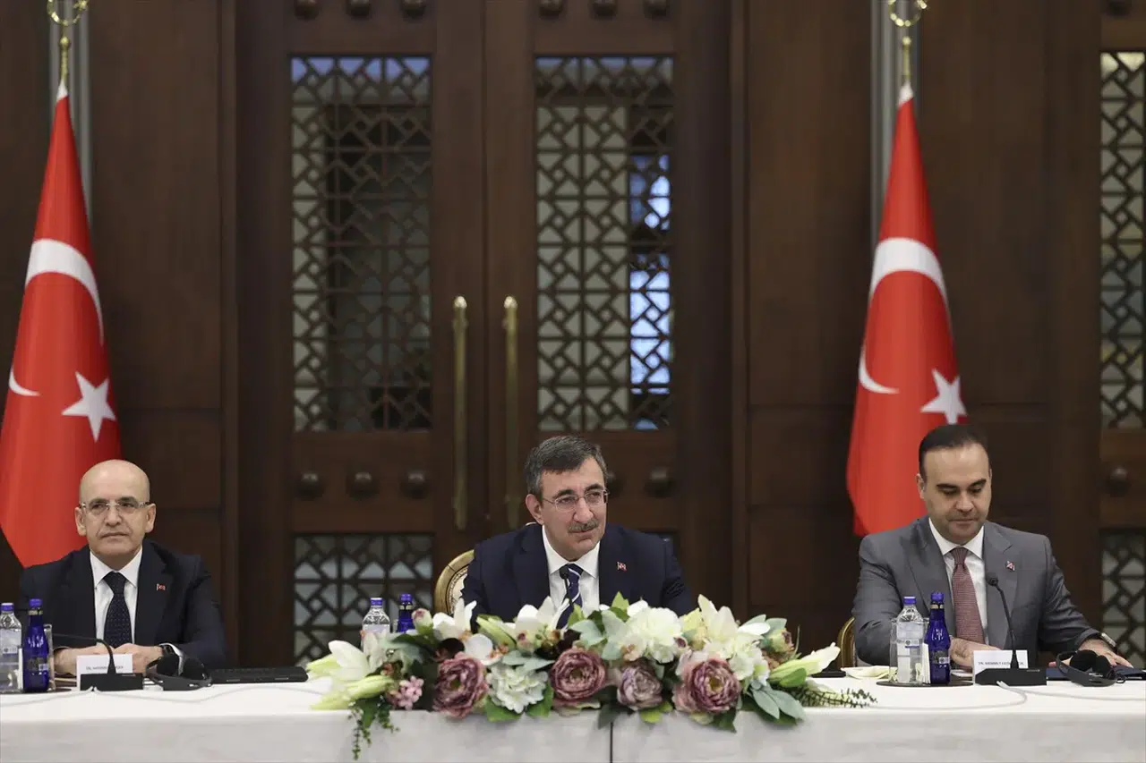 Türkiye’nin yeni ekonomi rotası: Yatırımcıya VIP dönem ve vergi reformu paketi!