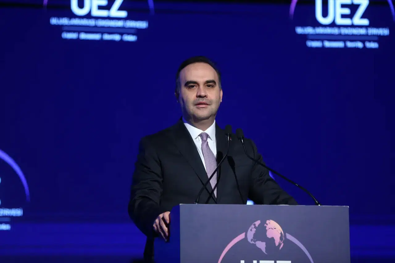 Savunmada 150 milyar dolarlık dev imza: Türkiye gelecek 20 yılını garanti altına aldı!