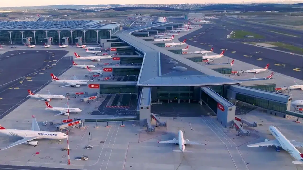 Türkiye’nin havacılık altyapısında büyük dönüşüm: Yolcu kapasitesi 397 milyonu aştı!