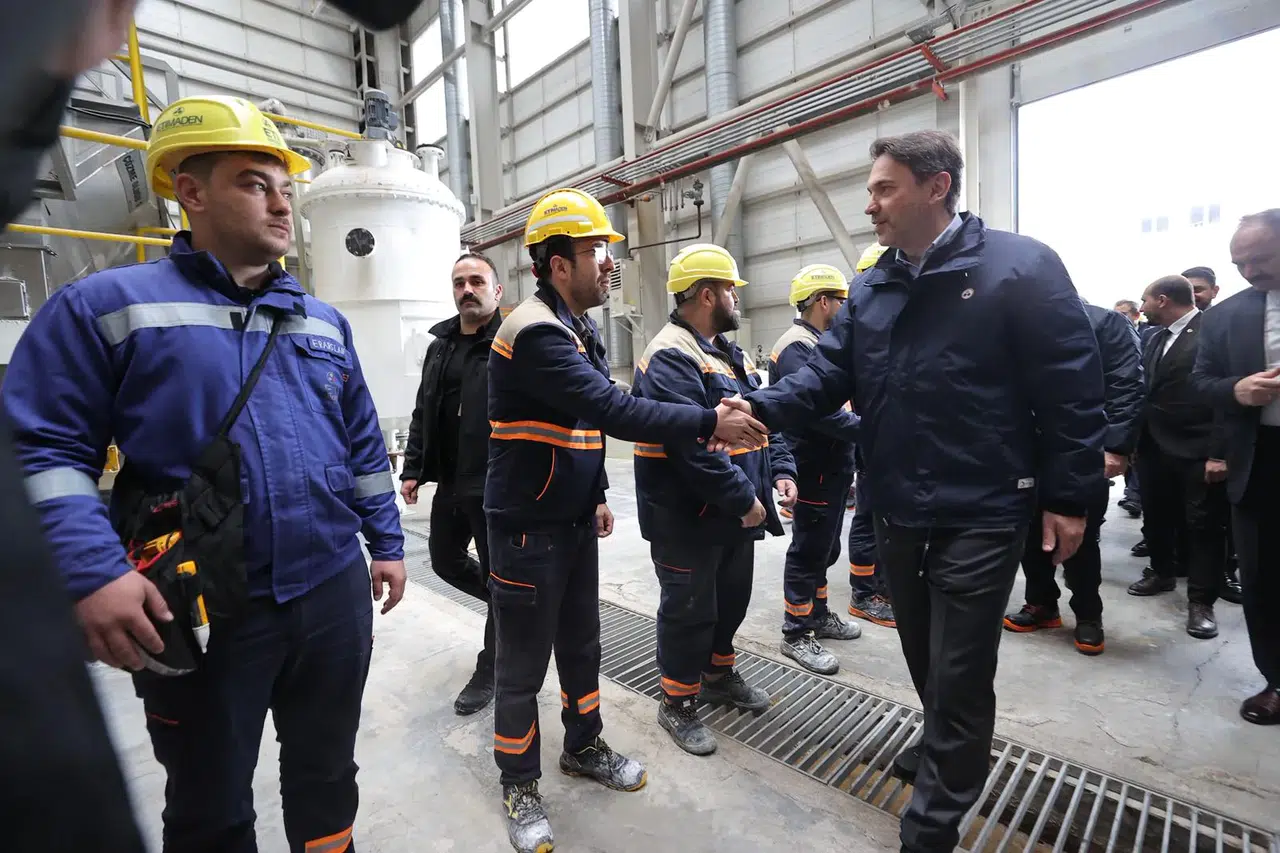 Bakan Bayraktar: 'Bu yıl lityum ve penta tesislerinin temellerini atmayı hedefliyoruz'