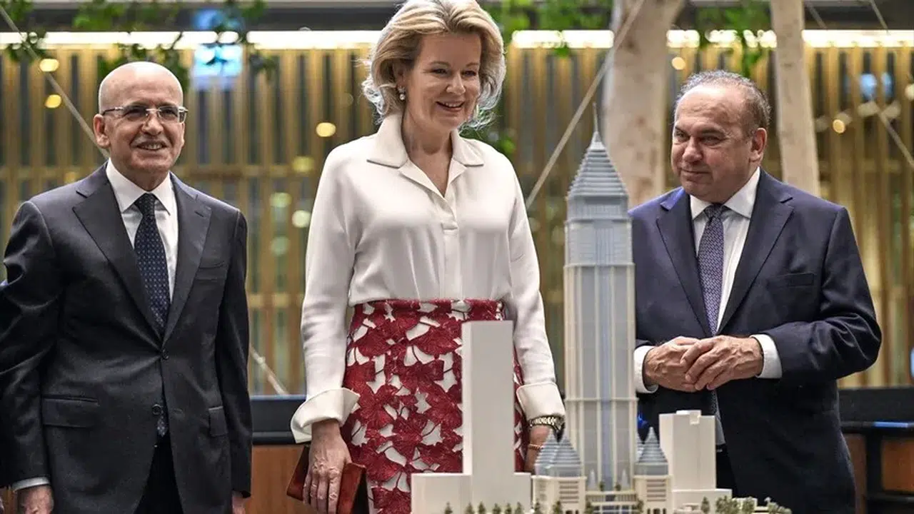 Belçika Kraliçesi Mathilde ve beraberindeki heyet, TCMB İstanbul Finans Merkezi Yerleşkesi'ni ziyaret etti!