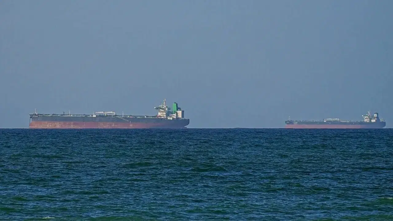 ABD, Hürmüz Boğazı kaynaklı riskleri dikkate alarak petrol fiyatı tahminini bu yıl için düşürdü!