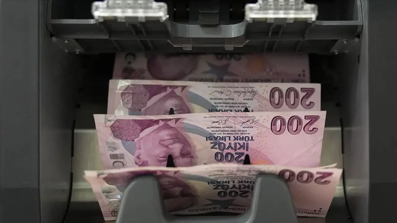 Bankacılık sektörü toplam mevduatı 30 trilyon lira sınırını aşarak rekor seviyeye ulaştı!