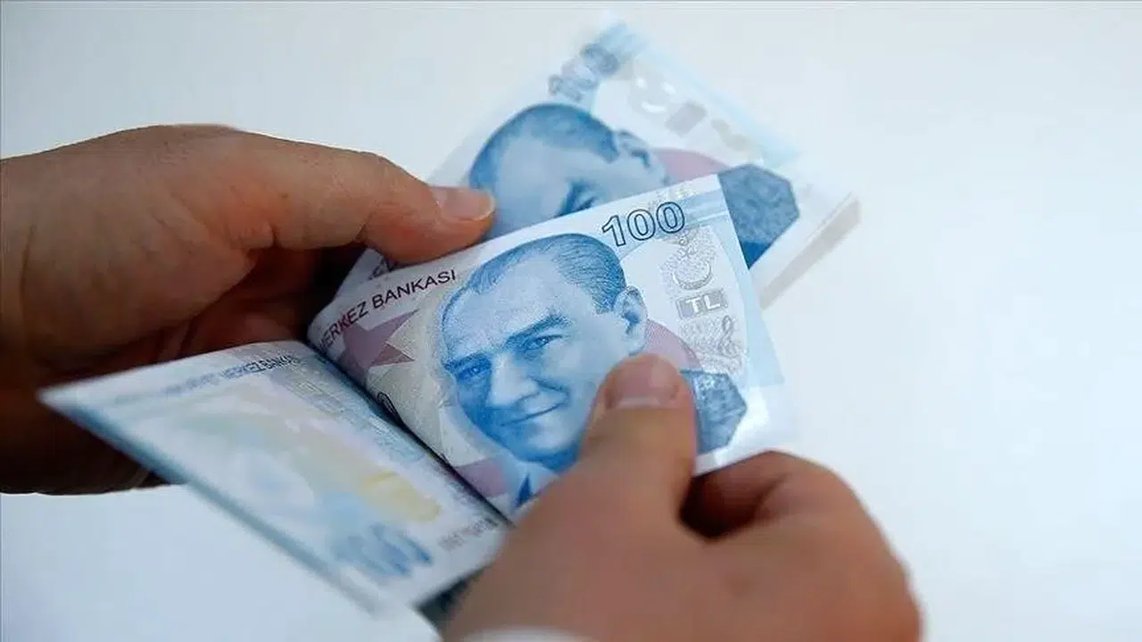 İhracatta Nisan yağmuru: TL ile ticarette 516 milyar liralık dev dalga!