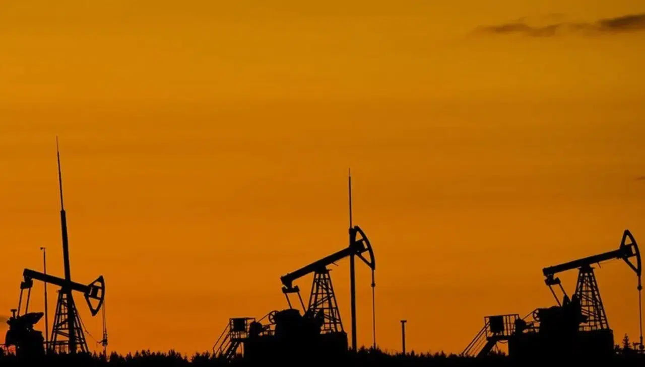 Kritik eşik aşılıyor mu? Brent petrol 75 doların altını gördü