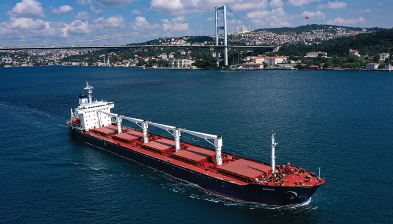 Uluslararası gemilere yeni tarife: Türk Boğazları’ndan geçiş ücreti artıyor