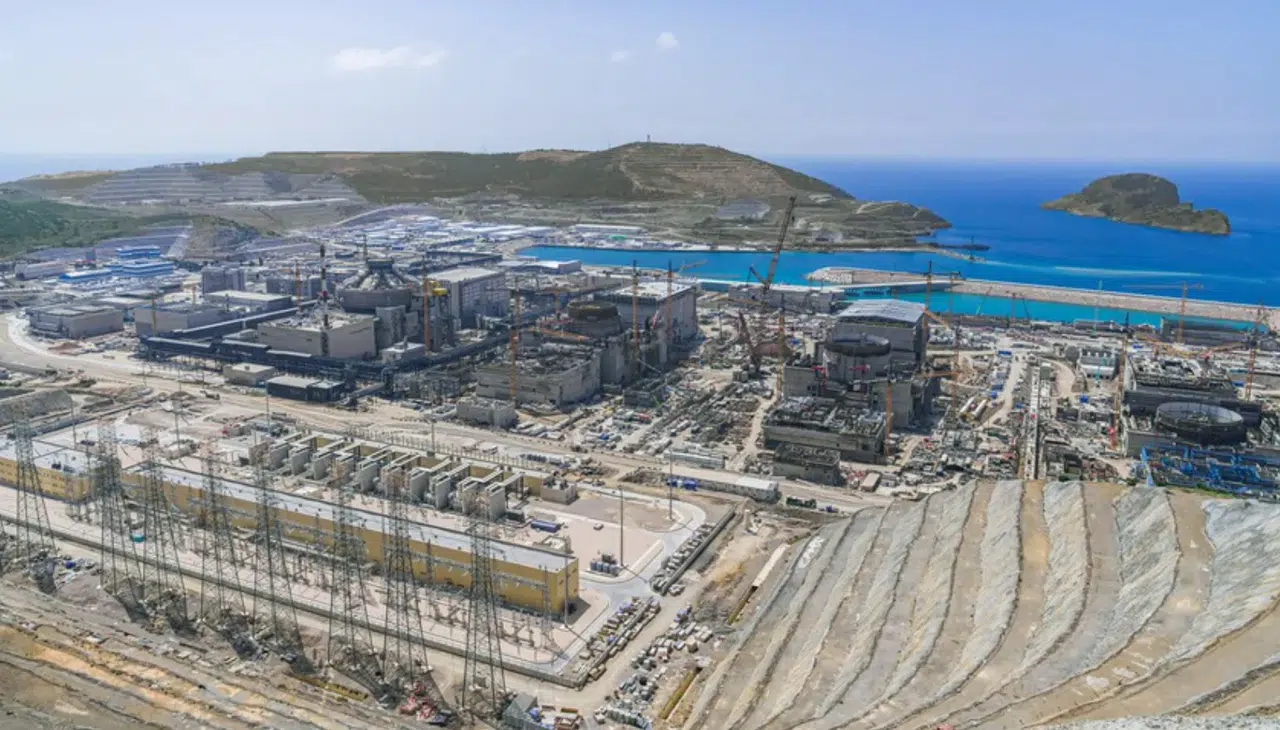 Türkiye’nin dev enerji üssünde geri sayım: Reaktörün kalbine ilk yükleme yapıldı