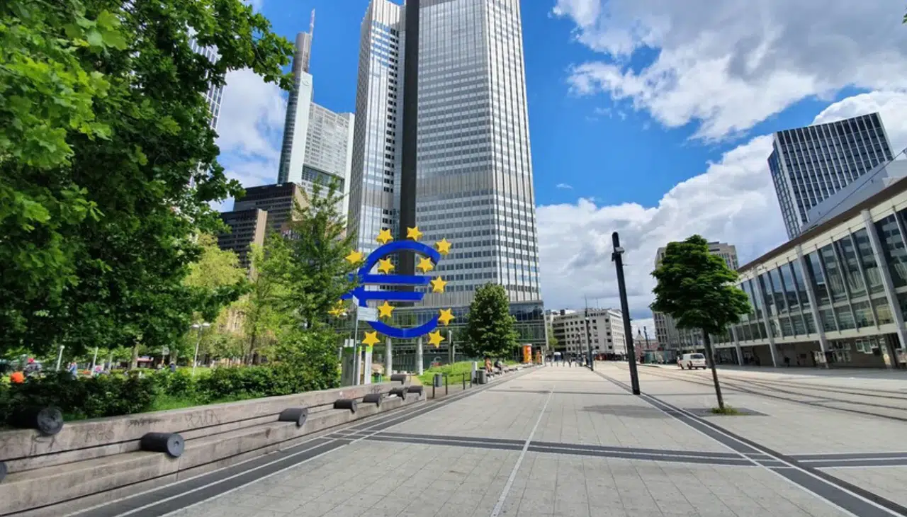 Petrol şokuna ilk tepkiyi onlar vermişti: ECB’den yeni hamle sinyali