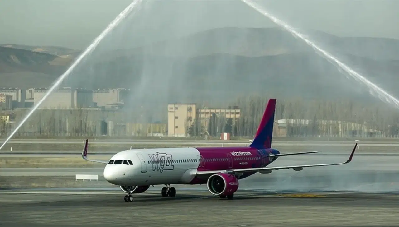 Hisse sahipleri alarmda: Düşük maliyetli dev Wizz Air’de kâr çöküşü
