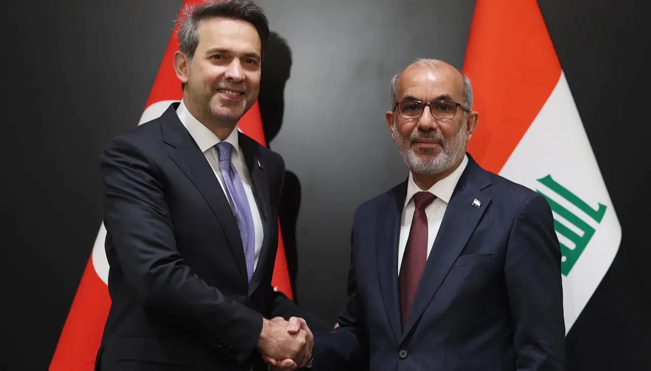 Bakan Bayraktar, Irak Petrol Bakanı Hüdeyir ile enerji işbirliğini görüştü